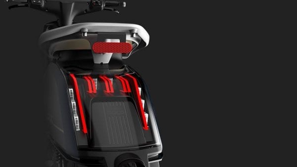 SUPER SOCO CUX ELEKTRISCHE SCOOTER - Afbeelding 4
