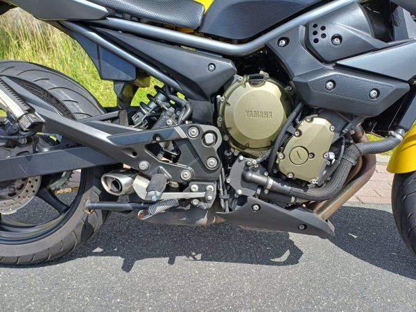 YAMAHA XJ6N - Afbeelding 3