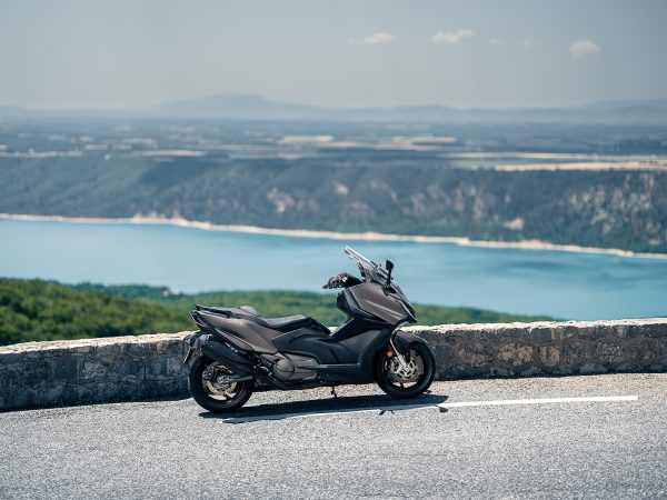 KYMCO AK550i Premium Euro 5 incl. Noodoe AIBS TCS - Afbeelding 5